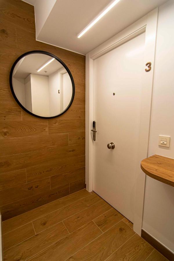 Apartamentos 1 Abril Malaga Ngoại thất bức ảnh