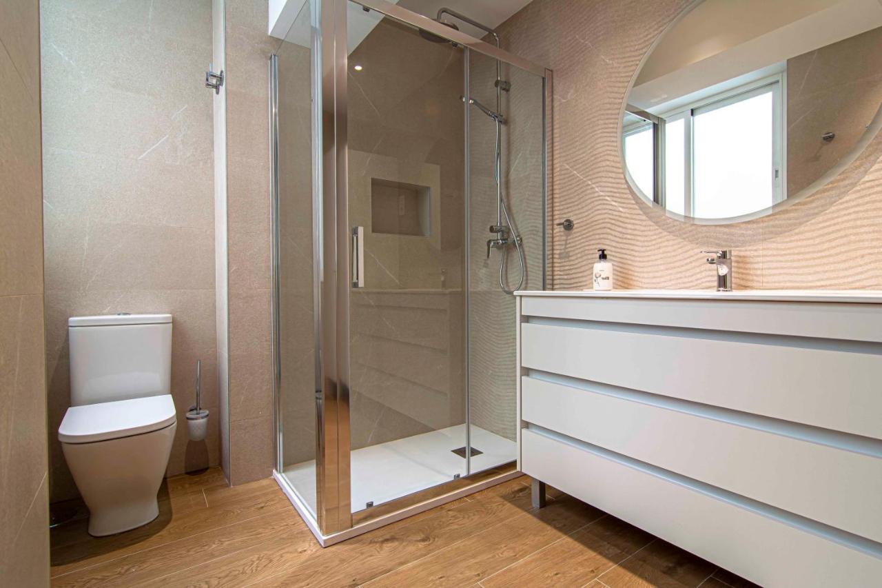 Apartamentos 1 Abril Malaga Ngoại thất bức ảnh